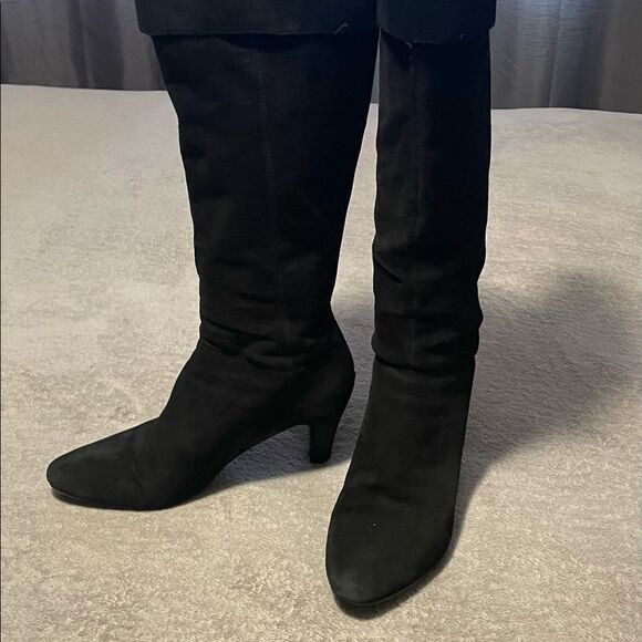 BANDOLINO knee high leather boots size 8M. Do have some marks. - Picture 2 of 11